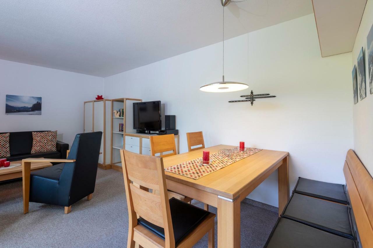 Zuhause In Den Alpen Ihre Ferienwohnung Mit Hallenbad Und Sauna Lenzerheide Exterior foto