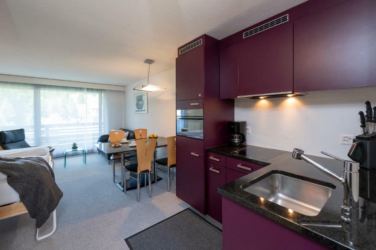 Zuhause In Den Alpen Ihre Ferienwohnung Mit Hallenbad Und Sauna Lenzerheide Exterior foto