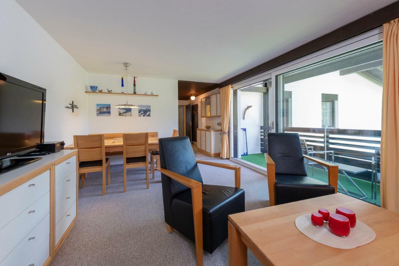 Zuhause In Den Alpen Ihre Ferienwohnung Mit Hallenbad Und Sauna Lenzerheide Exterior foto